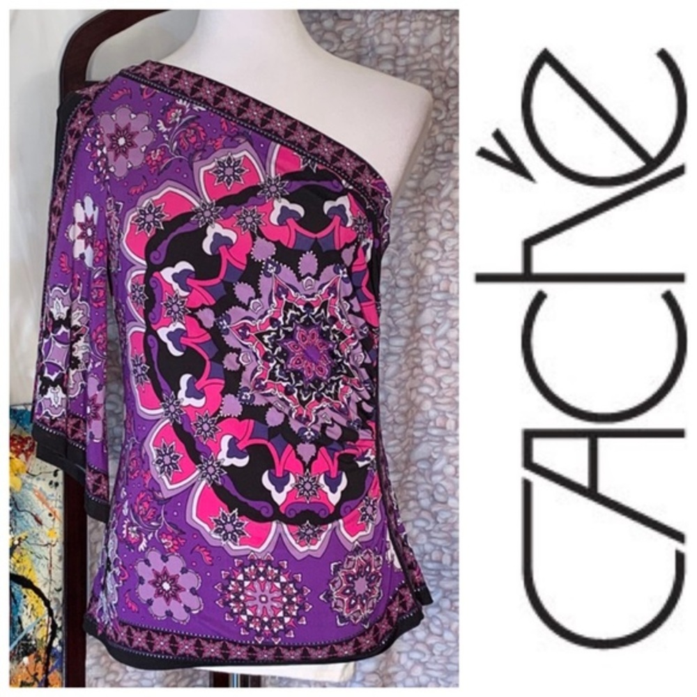 Cache purple one-shoulder top.